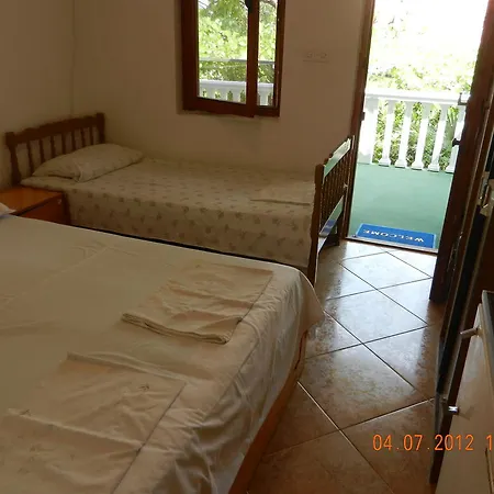 Apartments Sino More Tivat Exterior photo